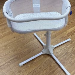 Halo Bassinet Swivel Sleeper 