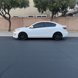 2013 Mazda  3i