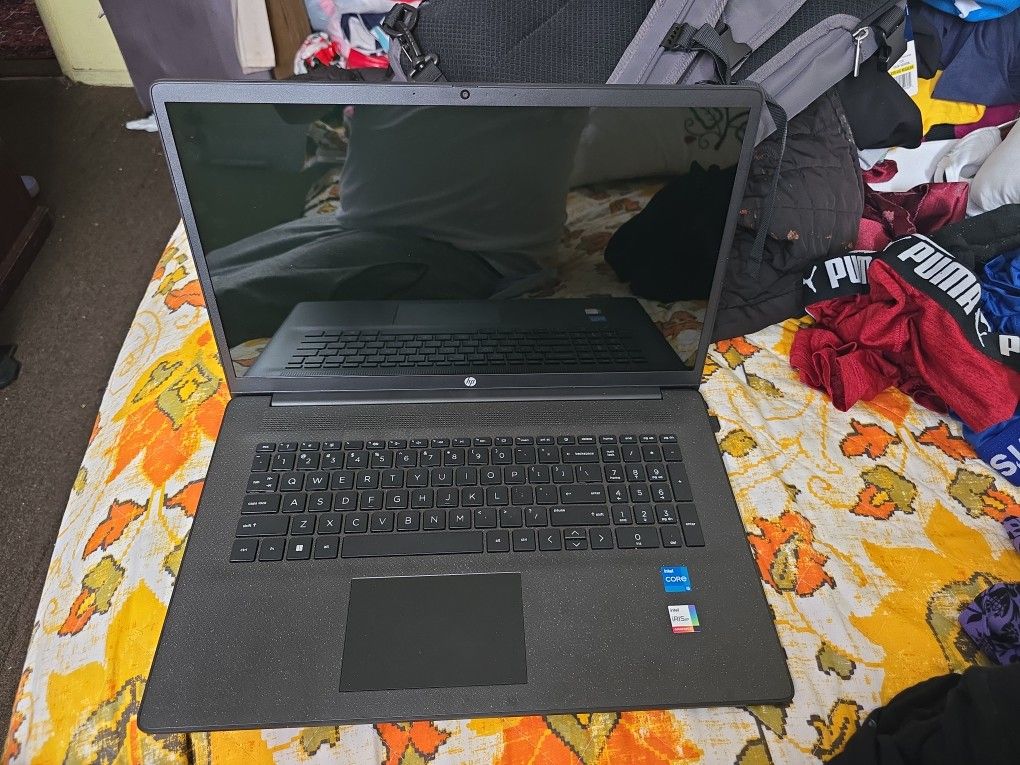 Computer Lap Top Good Condition New