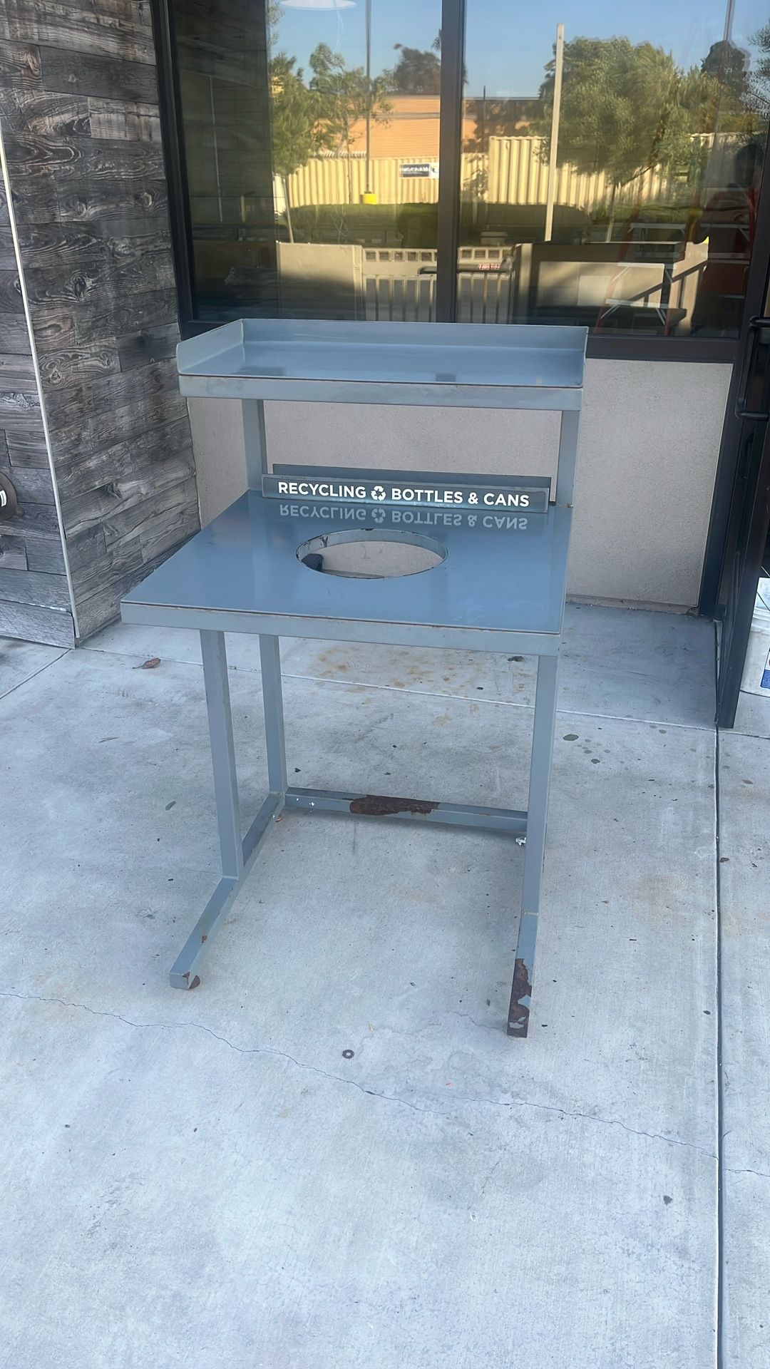 Trash Can Receptacle