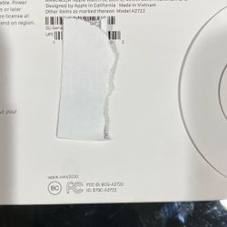 Apple Watch SE (gen 2) BRAND NEW