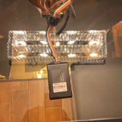 GPS VB3824 THIS SIDE DOWN