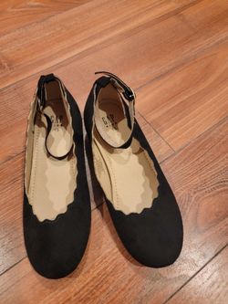 GIRLS SHOES SIZE 13