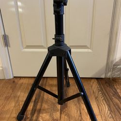 Tripod Metal 