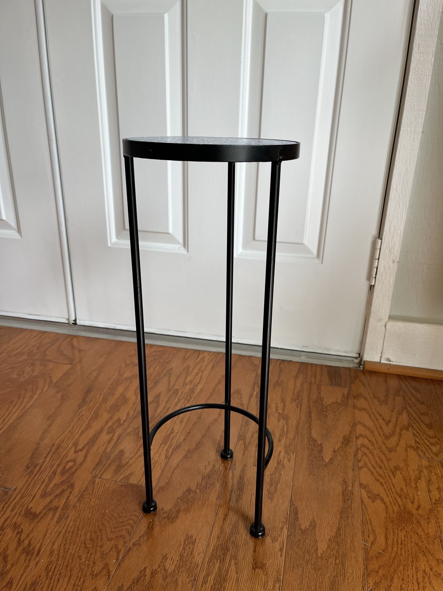 Plant stand