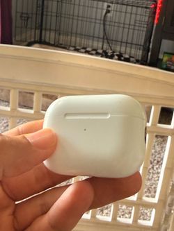 Apple AirPods Pro 2nd Gen - CHARGING CASE ONLY