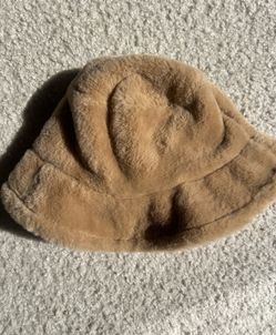 Brand new furry bucket hat