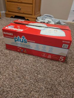 Size 5 Diapers (Huggies, Millie Moon, Bumbum)