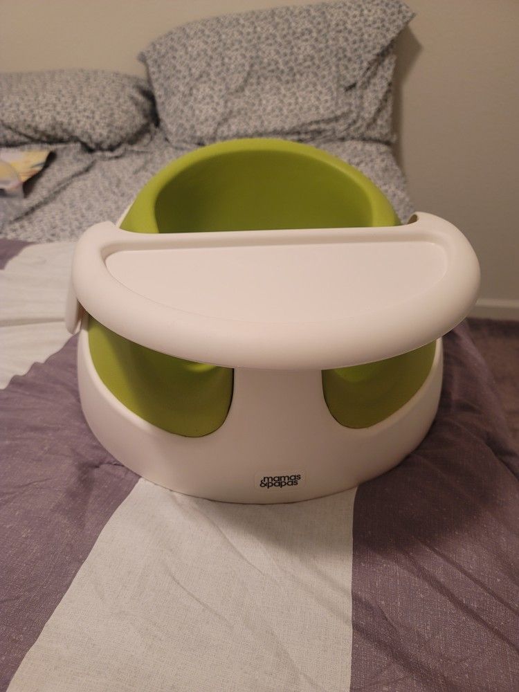 Mama & Papa Bumbo Seat With Removable Table $25 OBO