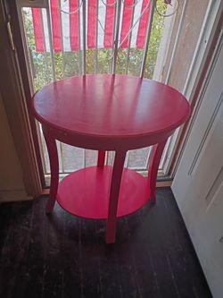 Oval Shelf End Table