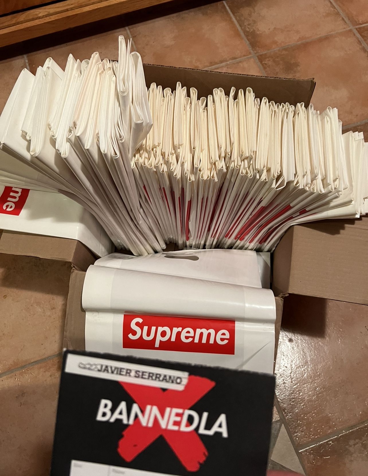 SUPREME NY SHOPPING BAGS SMALL & MEDIUM