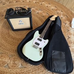 Fender squire Bullet Guitar/Orange Amp/Fender Gig Bag/cable