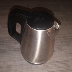 Electric Kettle With Base