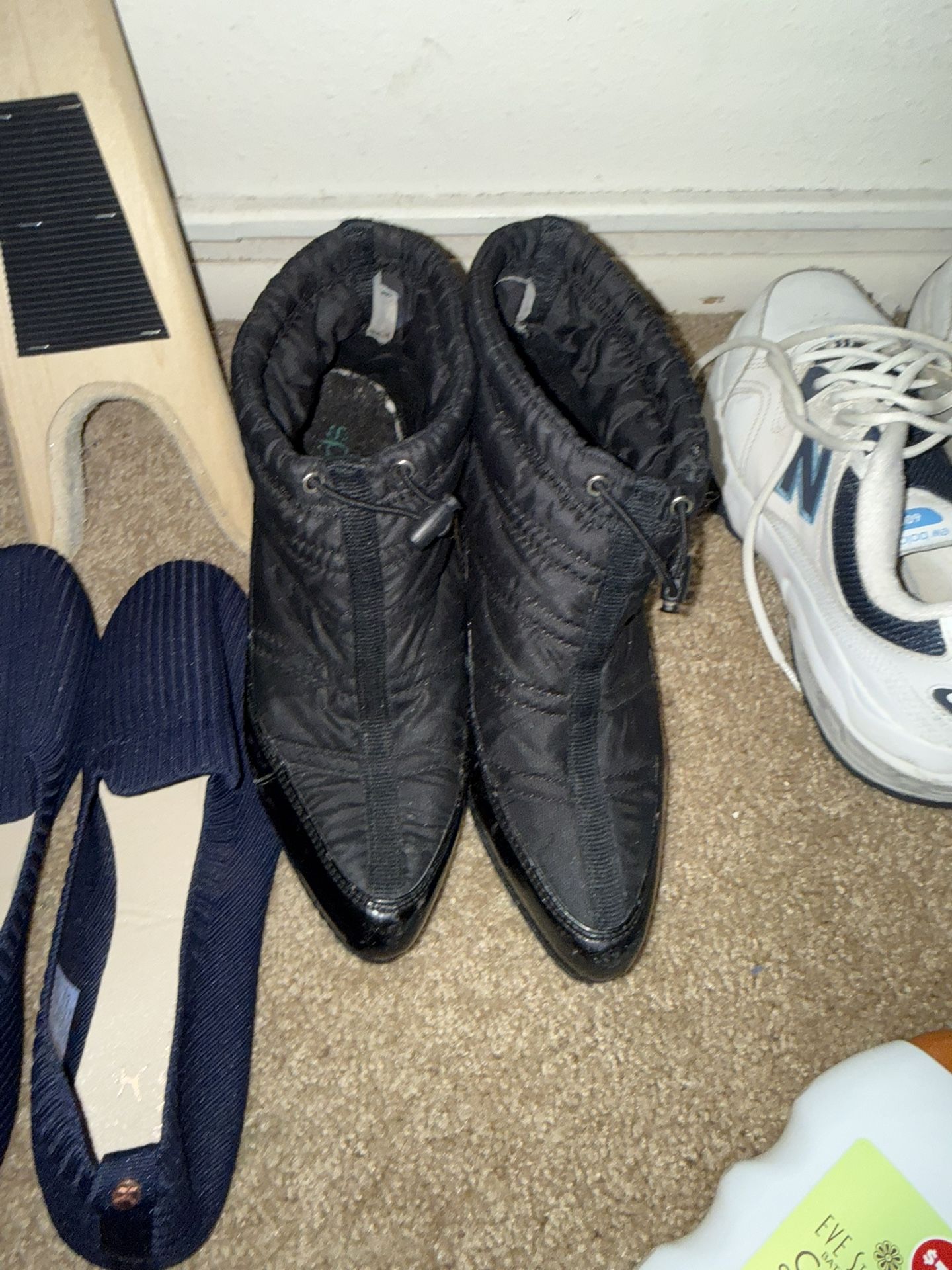 Women’s Black Boots 