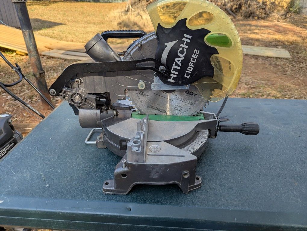 Hitachi 10" Miter Saw With Extras $100 obo