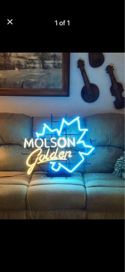Molson Beer Neon Sign