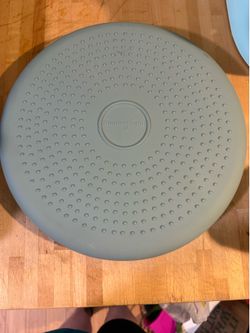 Bouncy Band Wiggle Seat with Gummy Bear cover