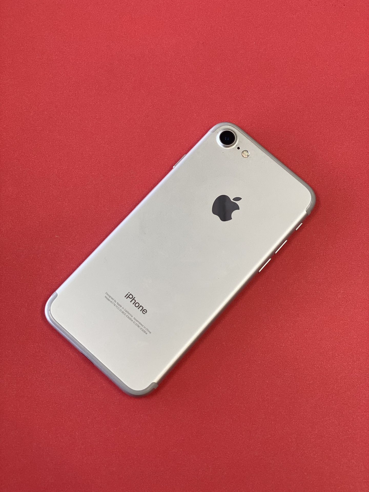 iPhone 7 32GB Unlocked Excellent Condition