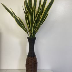 New!Vase with 16 Pcs Bird Fiy Artificial Snake Plants 30" Faux Agave Fake Sansevieria Silk Plant