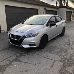 2020 Nissan Versa