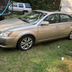 2008 Toyota Alvalon A+ Condition Needs Nothing , I’m Second Owner, Had It Since  69000 Miles Got 145000 Now Road Ready!!