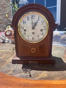 Vintage mantel clocks