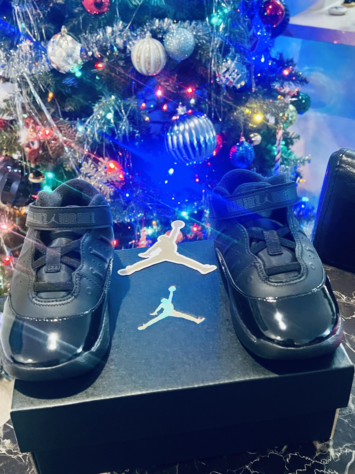 Brand New JORDAN MAX AURA 9C Toddler