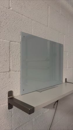 Small glass white board 24 x 18