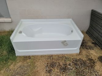 Free tub (Not metal)
