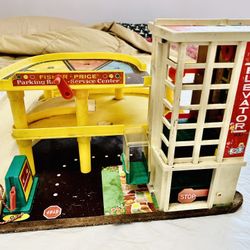 Vintage Fisher Price Parking Garage 