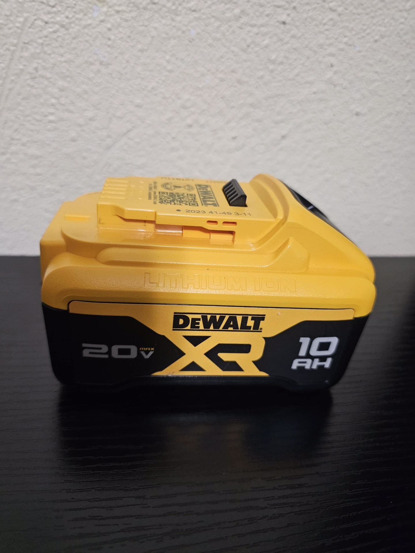 DEWALT XR 10.0 BATTERY