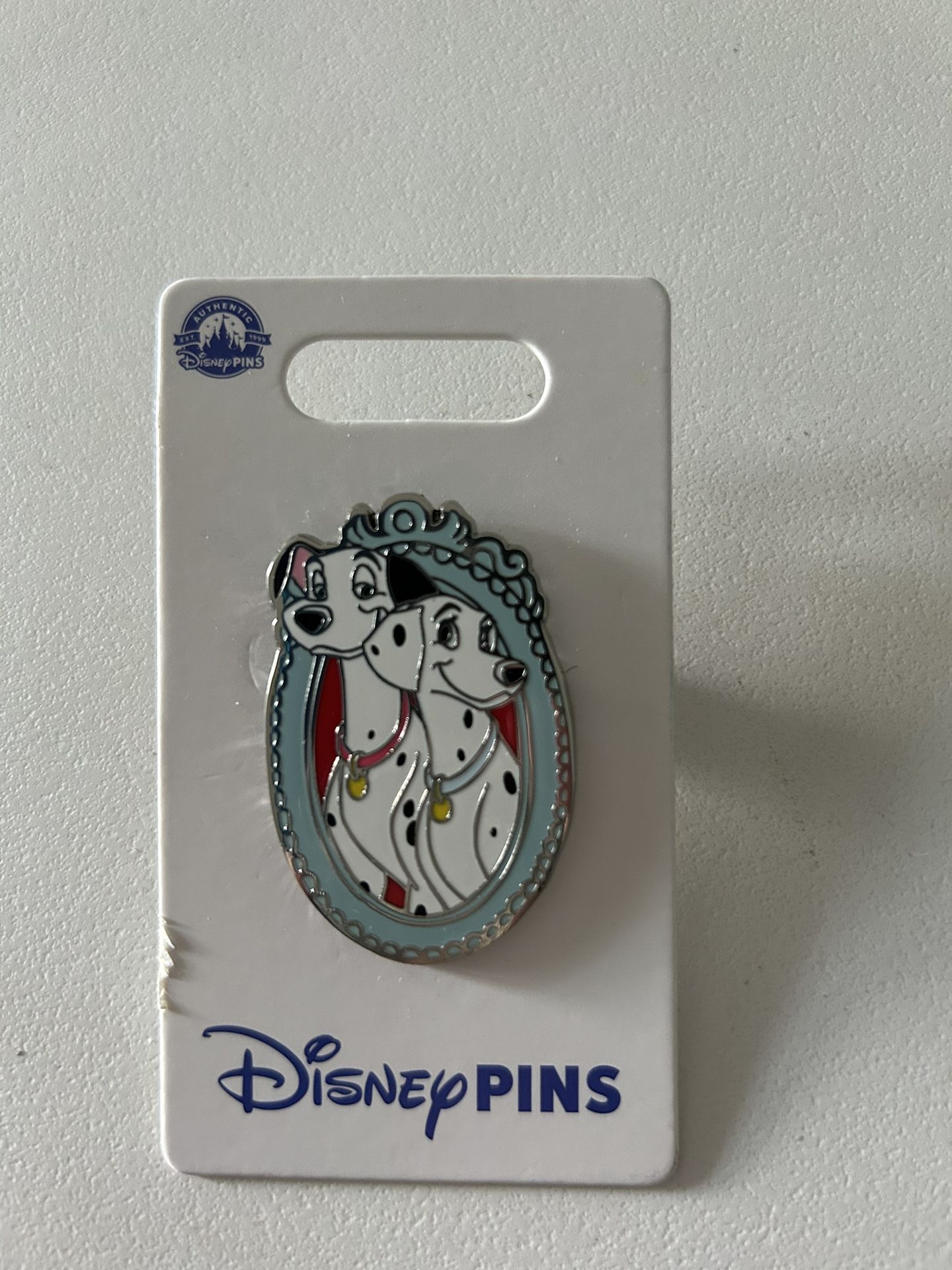 Disney 101 Dalmations Pongo and Perdita Pin