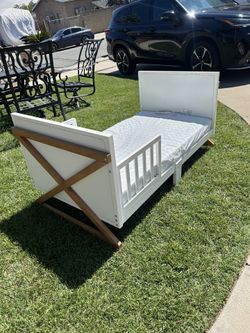 Todler Bed / Kids Bed