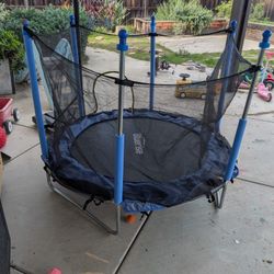 Kids Trampoline 