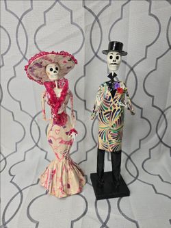 Vtg Catrin & Catrina Paper Mache Figurines Day of the Dead Mexican Folk Art Read