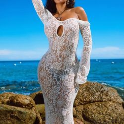 Cherie lace maxi dress