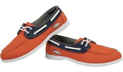 Denver Broncos NFL Men's Side Logo Slip-On Canvas Shoes, Size 9