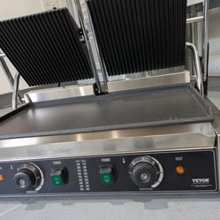 VEVOR Commercial Panini Press Grill 3600W – Like New