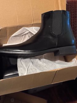 Men’s Chelsea boots 10.5-11 men’s