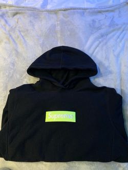 Supreme box logo