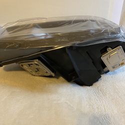 2020 Chevrolet Camaro LS+ Headlight 
