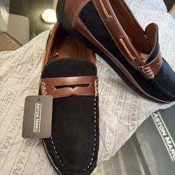 Aston Marc men’s loafers size 9.5 with box 