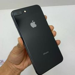 iPHone 8 Plus 64GB Unlocked 