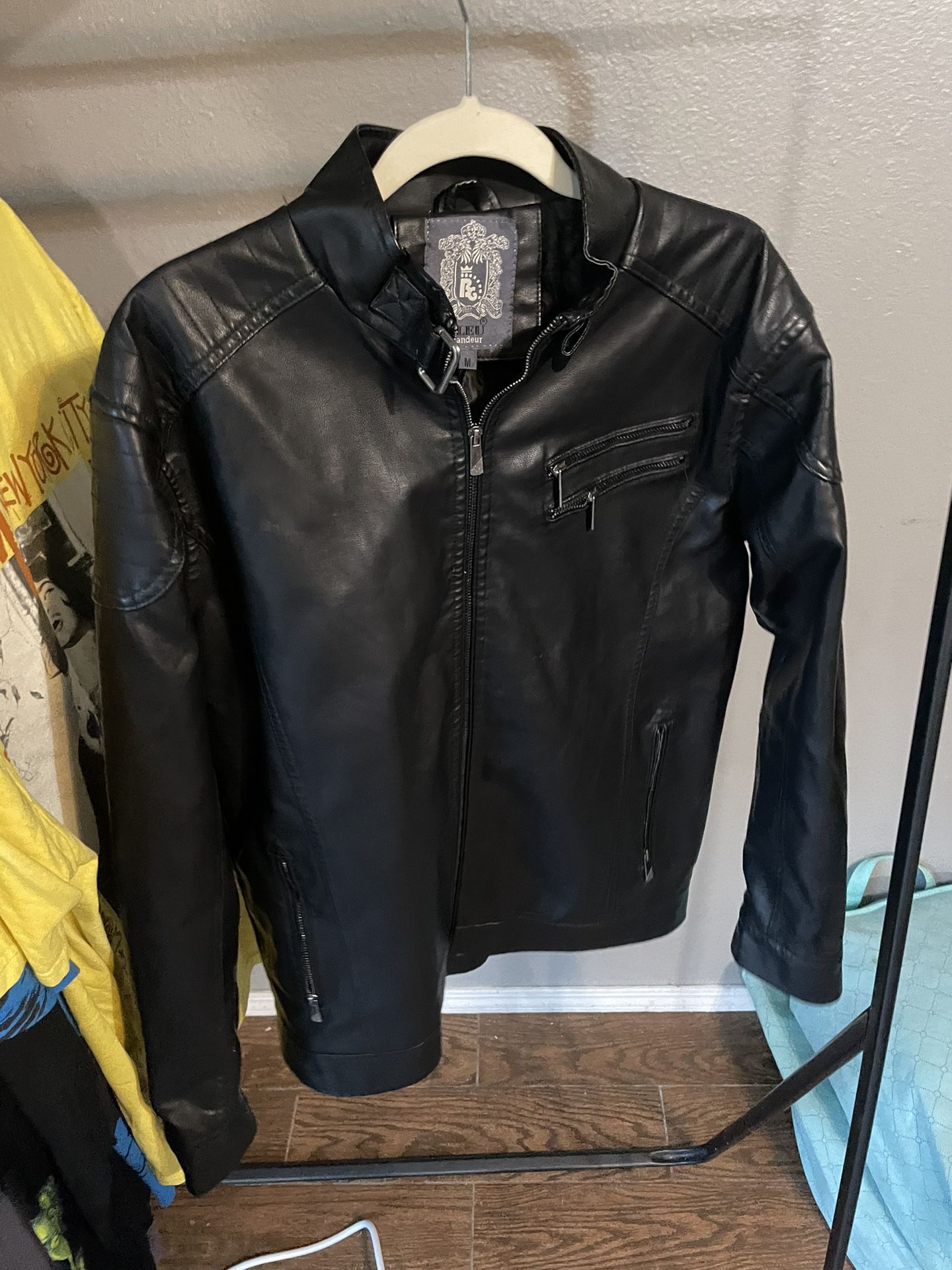 Leather Jacket Size m