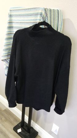 H&M sweater