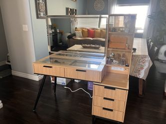 Vanity With Light And Outlet
