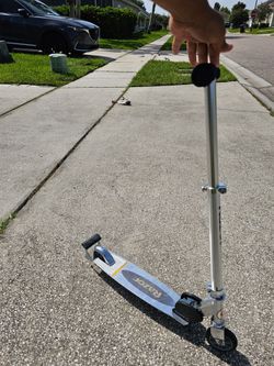 Razor spark scooter