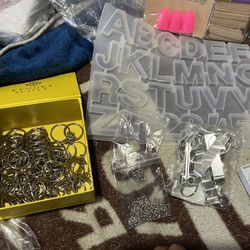 DIY Jewelry , Acrylic Purses Swipe To See Pictures!!!!