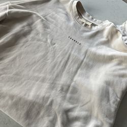 Young La large long sleeve crew neck