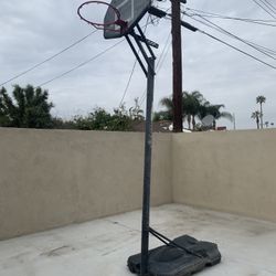 Basketball Hoop 